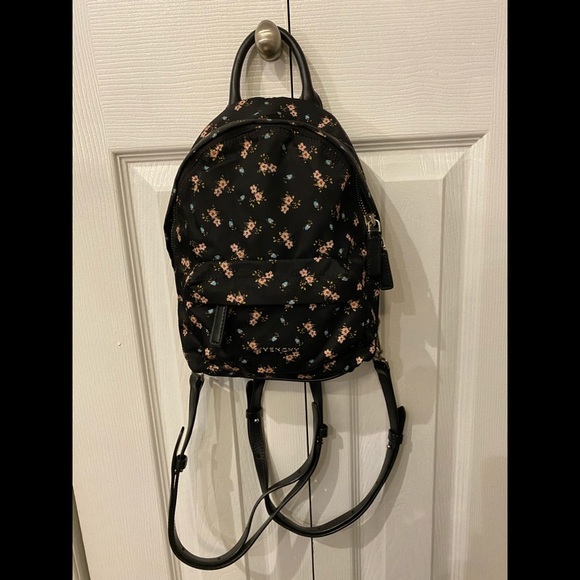 Givenchy Nano Backpack - Picture 2 of 9